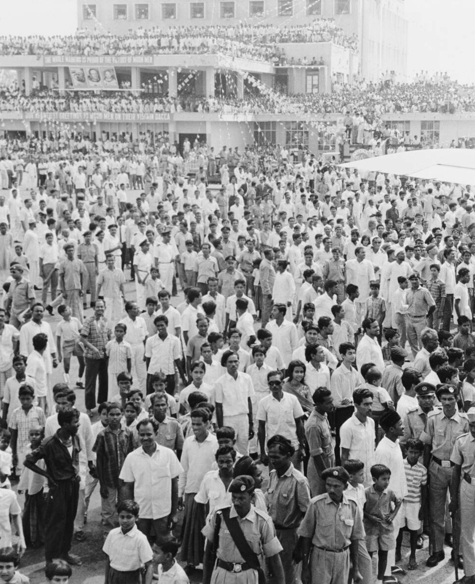 Astronauts Return — Crowds at the Apollo 11 Astronauts Dhaka Tour 1969
