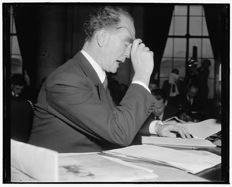 Murphy Tells — Murphy tells his side of strike controversy. Washington, D.C., Jan. 13. Attorney General Frank Murphy sat before the Senate Committee on the Judiciary this afternoon and in a voice almost LCCN2016874806