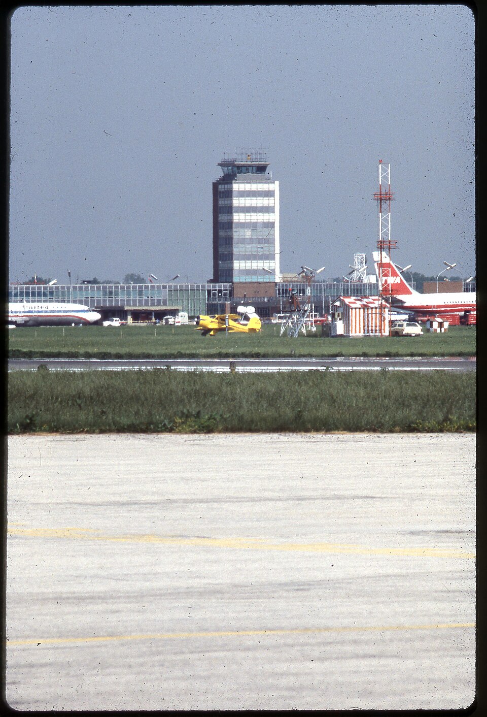 United Airlines Plane — Port Columbus International Airport terminal tower