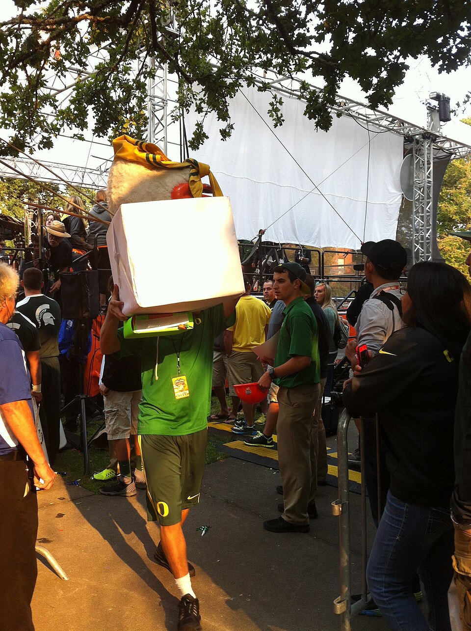 College Football Season — Oregon Ducks head after College GameDay