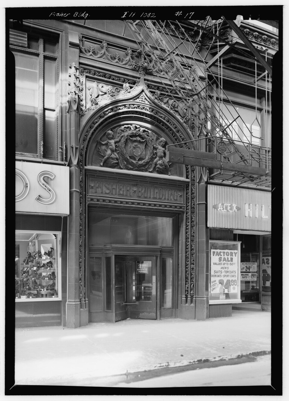 Chicago Landmarks Commission — February ,1971 SOUTH ENTRANCE - Fisher Building, 343 South Dearborn Street, Chicago, Cook County, IL